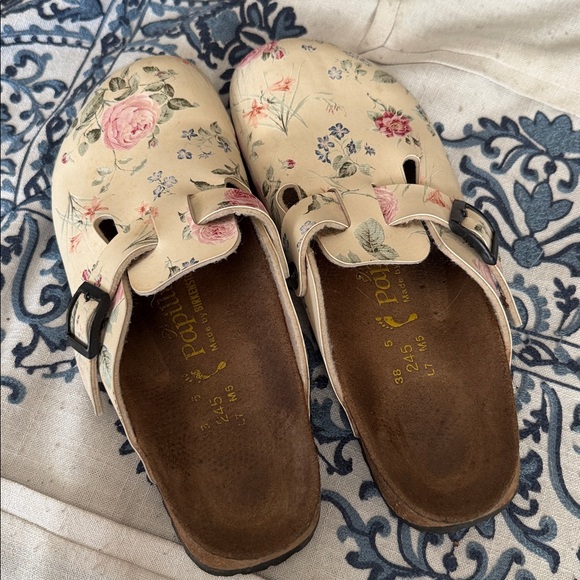 Papillio pink cabbage roses forget me nots Clogs  buckles by Birkenstock size 38 - Picture 16 of 17